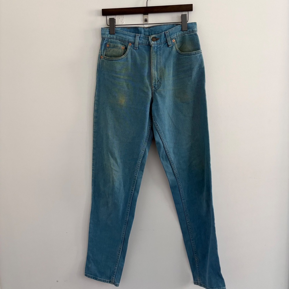 Vintage Levis 550 Relaxed Fit Tapered Leg Jeans W30 L34 Blue Denim USA Made